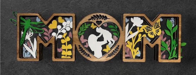 (image for) "Mom" Word